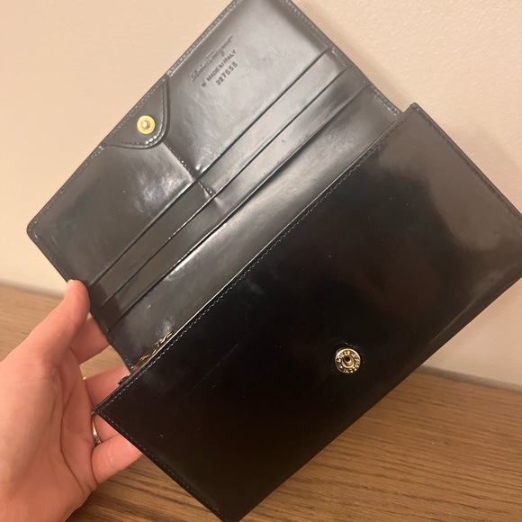 Salvatore Ferragamo Vintage Leather Wallet Gangini Black - Picture 8 of 13